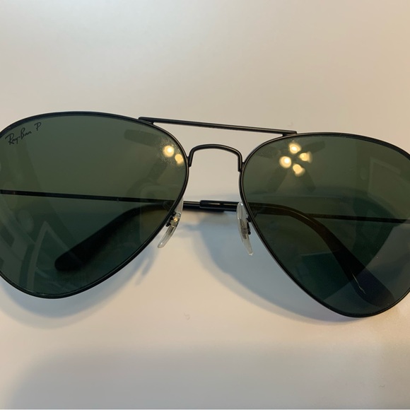 Ray-Ban Black Aviator Sunglasses with Green Polarized Lenses - Picture 2 of 4